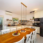 펜션 My Dalmatia - Sea View Amaria With Private Pool Svirce