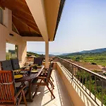 My Dalmatia - Sea View Amaria With Private Pool * Svirce