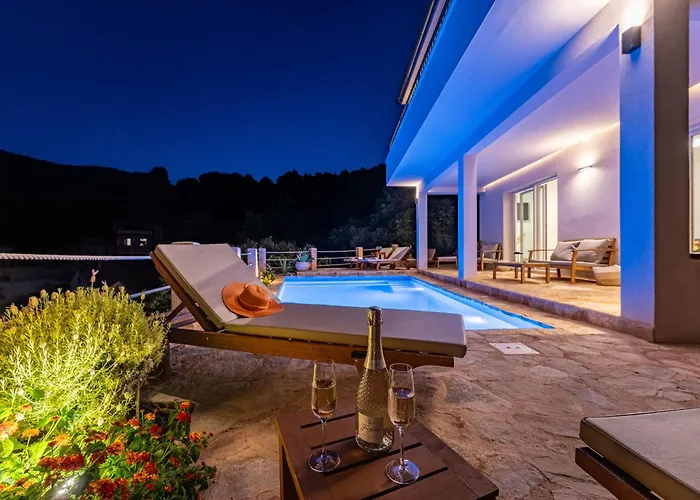 My Dalmatia - Sea View Amaria With Private Pool * Svirce