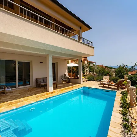 My Dalmatia - Sea View Amaria With Private Pool Svirce